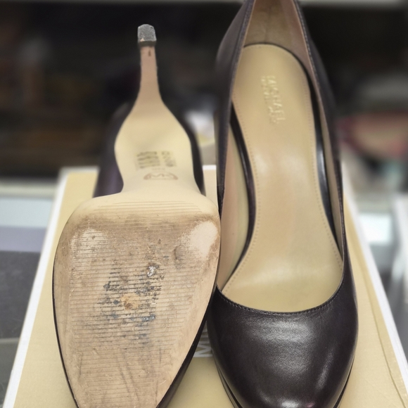 Michael Kors Dark Brown Leather Heels - Picture 2 of 5